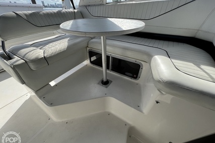 Bayliner Avanti 3255