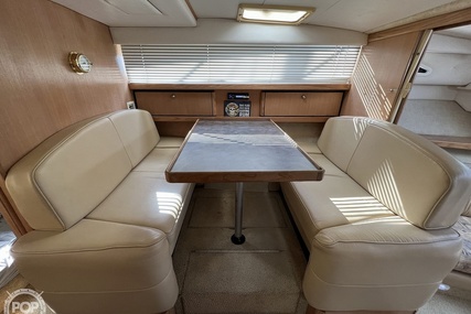 Bayliner Avanti 3255