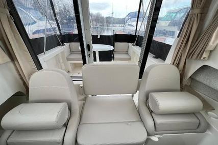 Quicksilver 555 Pilothouse