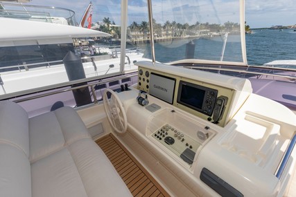 Ferretti Yachts 830HT