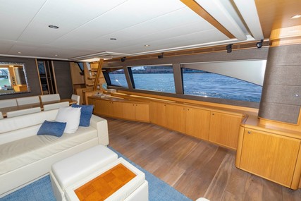 Ferretti Yachts 830HT