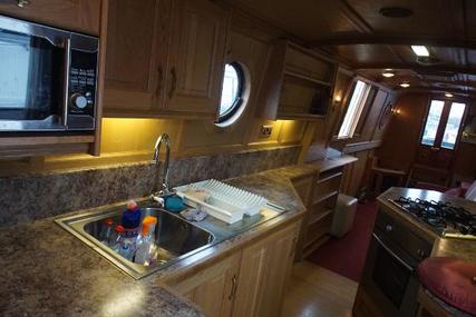 Narrowboat Jonathan Wilson Josher Style