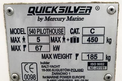 Quicksilver 540 PILOTHOUSE