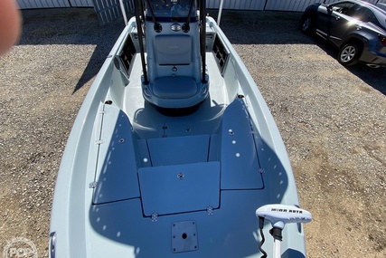 Nauticstar 214 XTS Shallow Bay