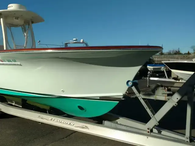 Jarrett Bay Center Console