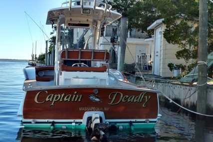 Jarrett Bay Center Console