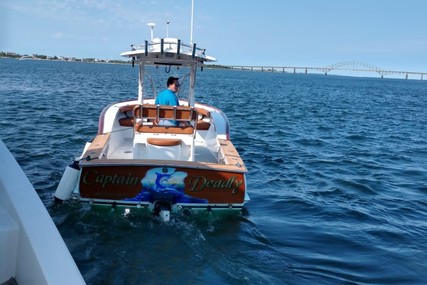 Jarrett Bay Center Console