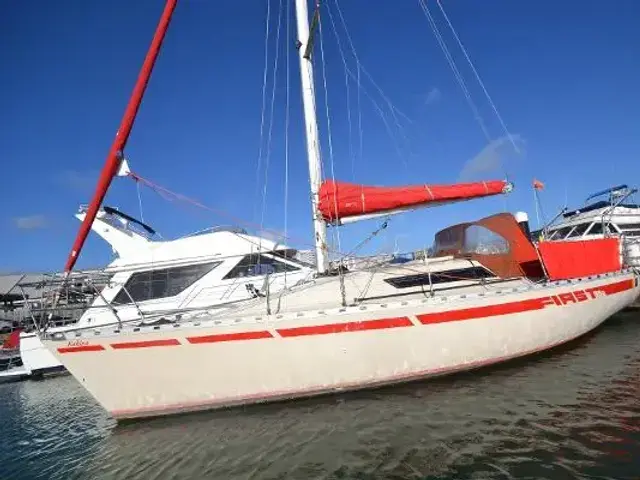 Beneteau First 30 E