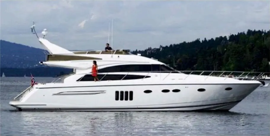 2008 Princess 62