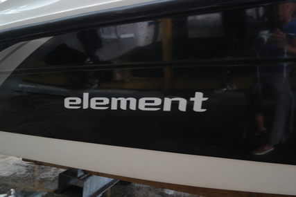 Bayliner Element