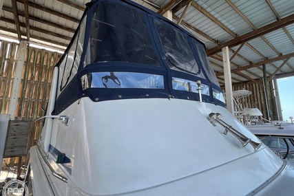 Mainship 36 Sedan