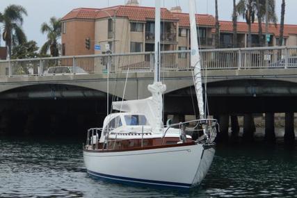 Hinckley Pilot Sloop