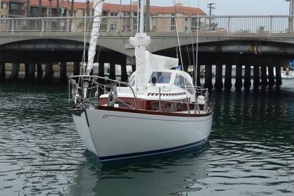 Hinckley Pilot Sloop