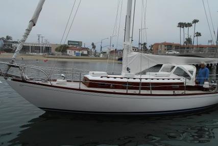 Hinckley Pilot Sloop