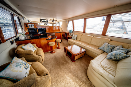 Carver Voyager PilotHouse