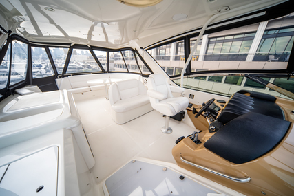 Carver Voyager PilotHouse