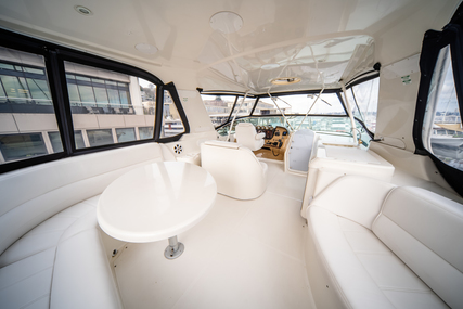 Carver Voyager PilotHouse