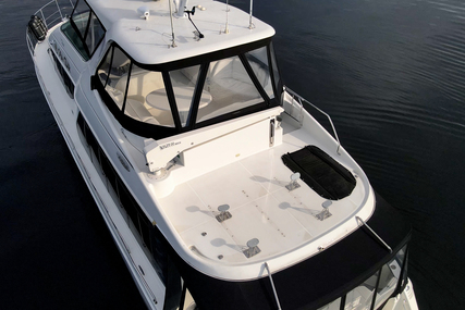 Carver Voyager PilotHouse