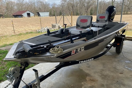 Bass Tracker Pro Boats Panfish 16