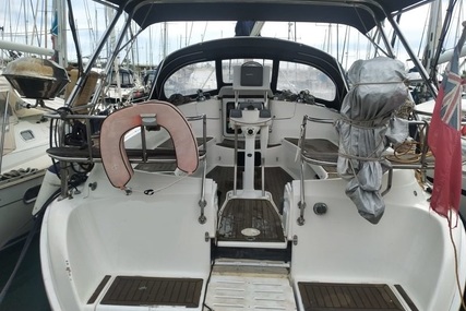 Hunter 44 AC