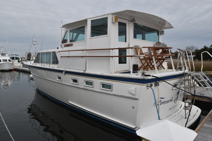 Hatteras 44 TC