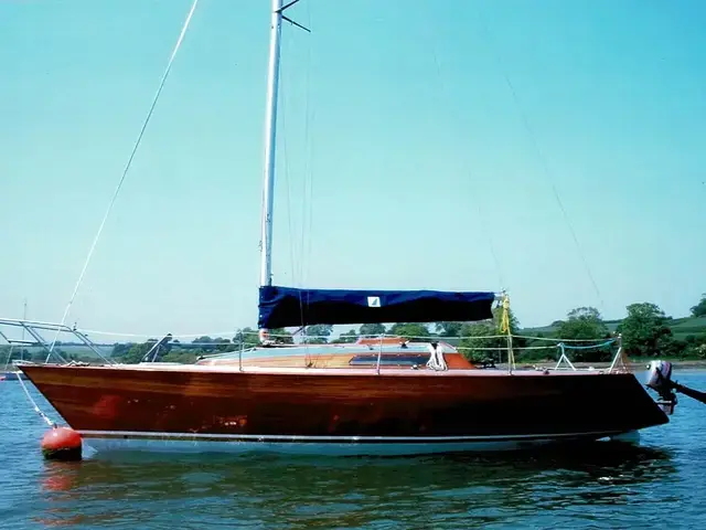 Custom Boats Quarter Tonner Racing Yacht