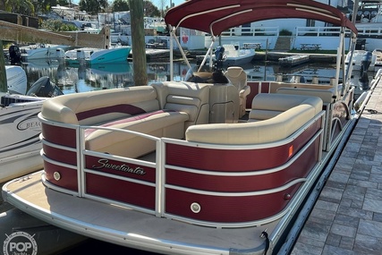 Godfrey Pontoon Sweetwater Premium Series 220 WB