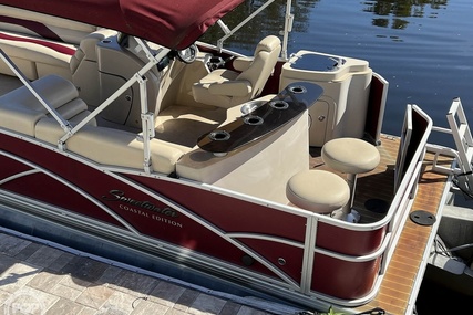 Godfrey Pontoon Sweetwater Premium Series 220 WB