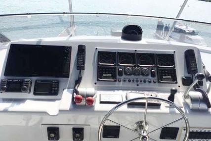 Hatteras 75 Sport Deck