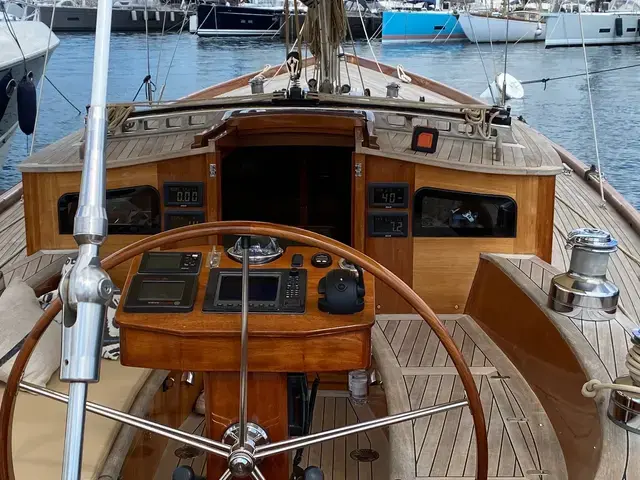 Spirit Yachts Spirit 60