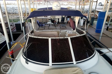 Chris Craft 300 Express Cruiser