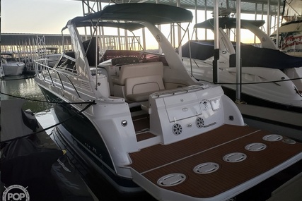 Chris Craft 300 Express Cruiser