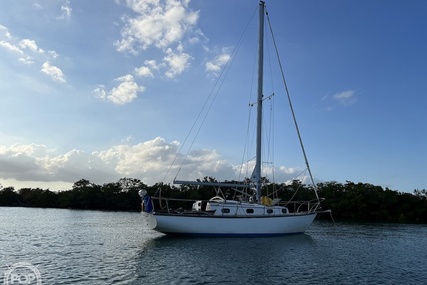 Cape Dory 30