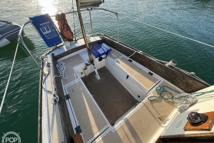 Cape Dory 30