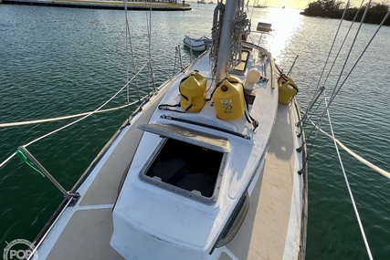 Cape Dory 30