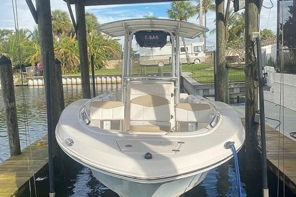 Robalo R202 Explorer