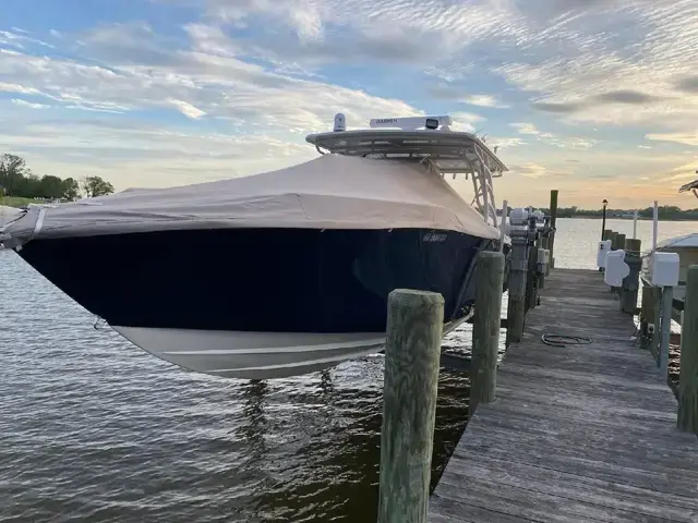 Midnight Express 39 Center Console Cuddy