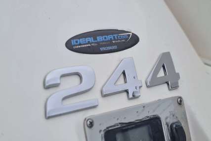 Chaparral 244