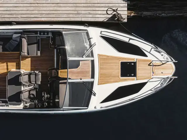 Finnmaster T9 Day Cruiser