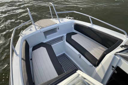 Finnmaster Bowrider R6