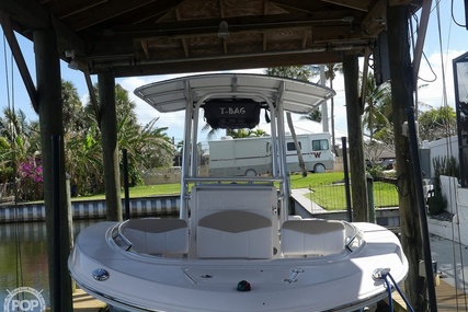 Robalo R202 Explorer