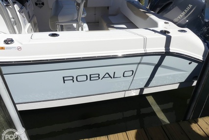 Robalo R202 Explorer