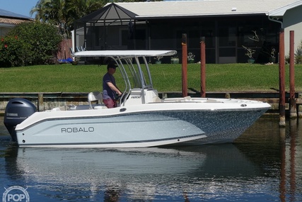 Robalo R202 Explorer