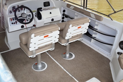 Hurricane SunDeck Sport 231 CC