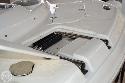 Hurricane SunDeck Sport 231 CC