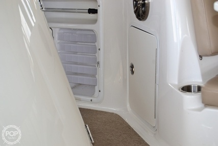 Hurricane SunDeck Sport 231 CC