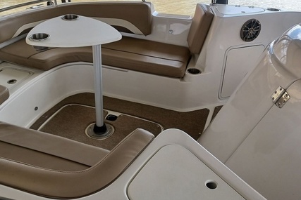 Hurricane SunDeck Sport 231 CC