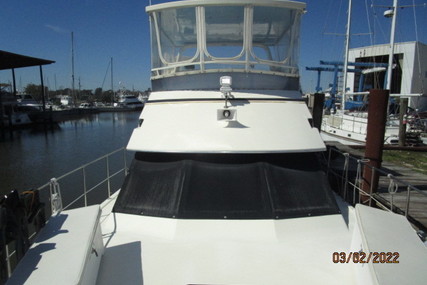 Hatteras 40