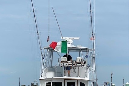 Hatteras Convertible 2012 Refit