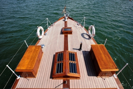 45ft SAUNDER ROE MOTOR YACHT